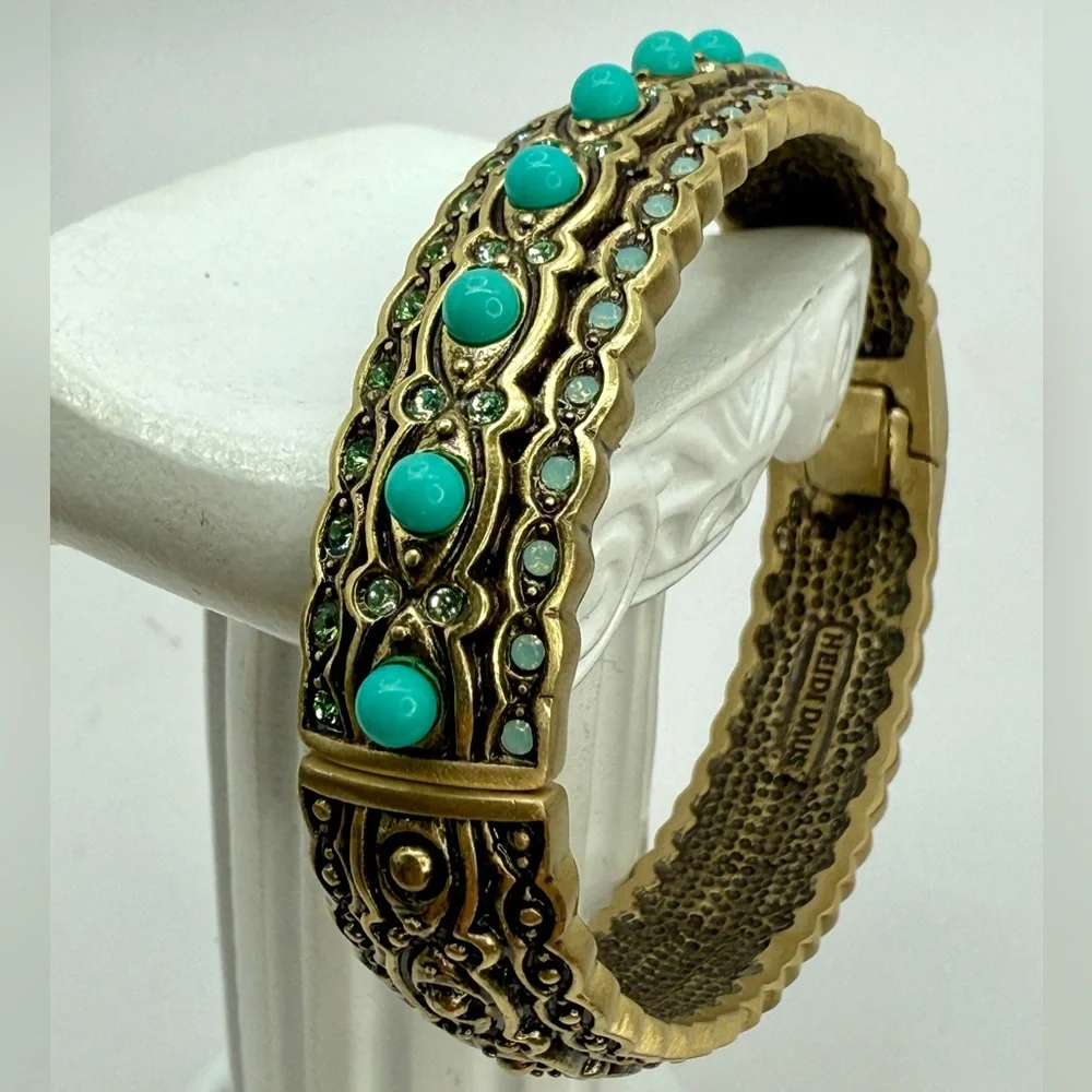 Vintage Heidi Daus Hinged Bangle Bracelet Turquoise Cabochon & Crystals Art Deco